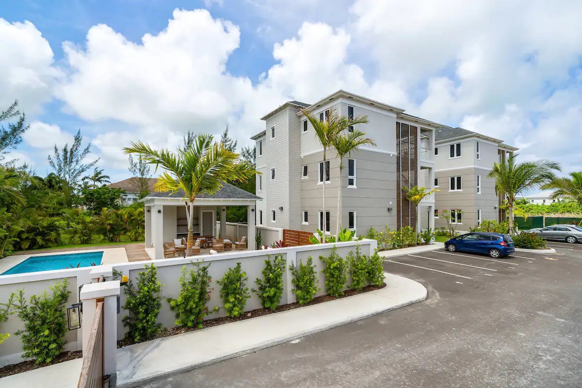 COCO254.png | Coconut Cove Bahamas