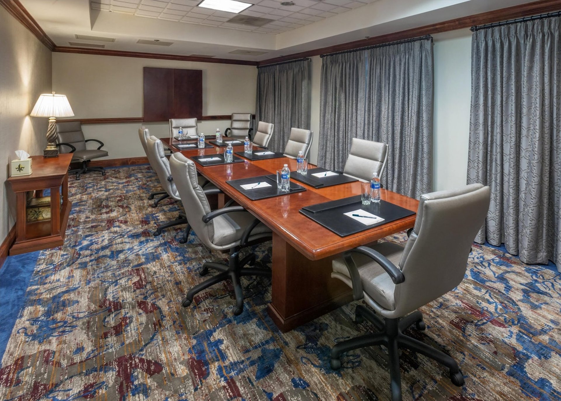 MSYHWHW_HWS_New_Orleans-10-Board_S.jpg | Homewood Suites by Hilton New Orleans