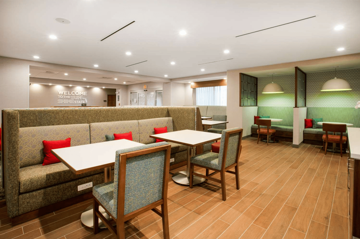 Dining Area | Hampton Inn & Suites North Port