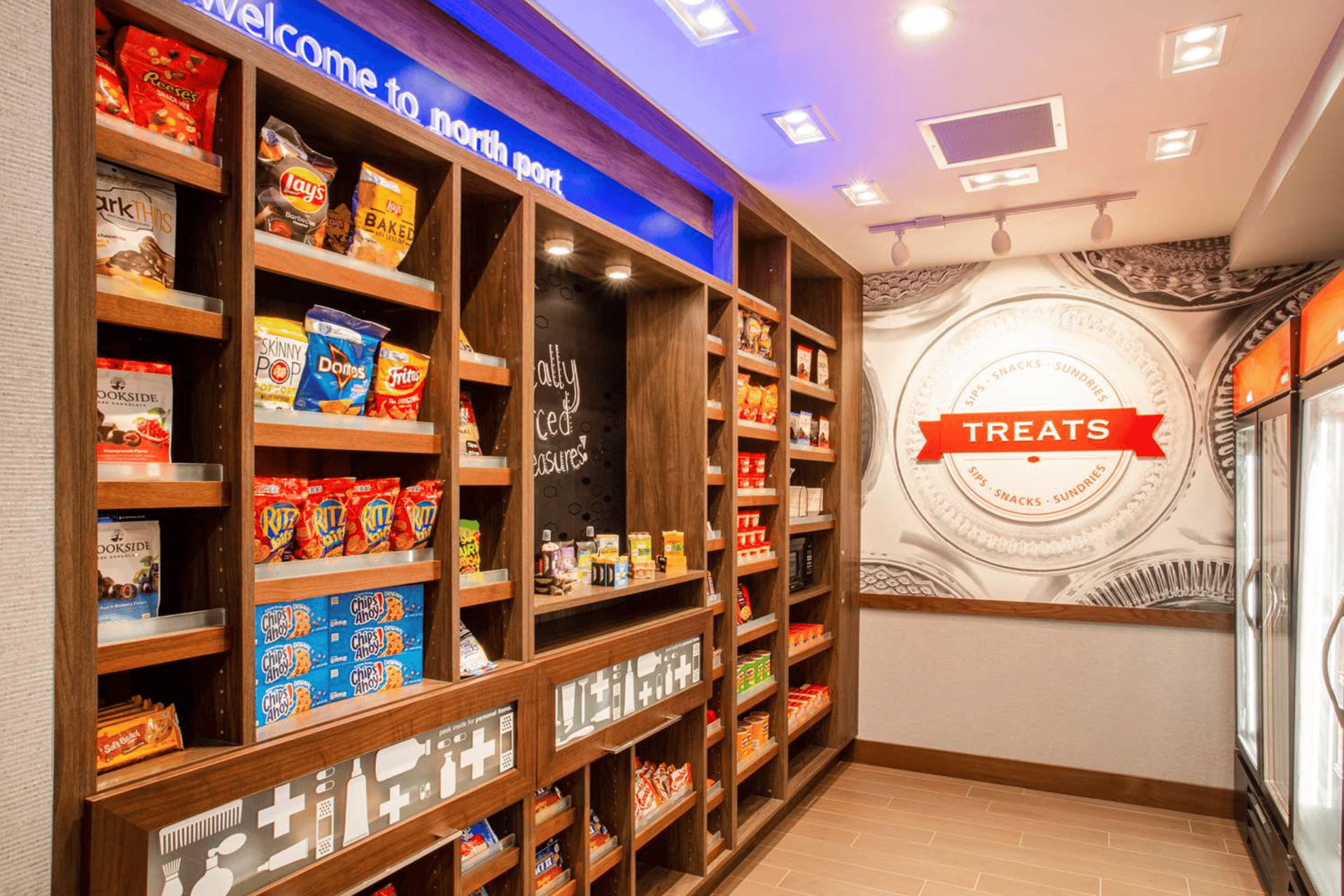Snack Shop | Hampton Inn & Suites North Port