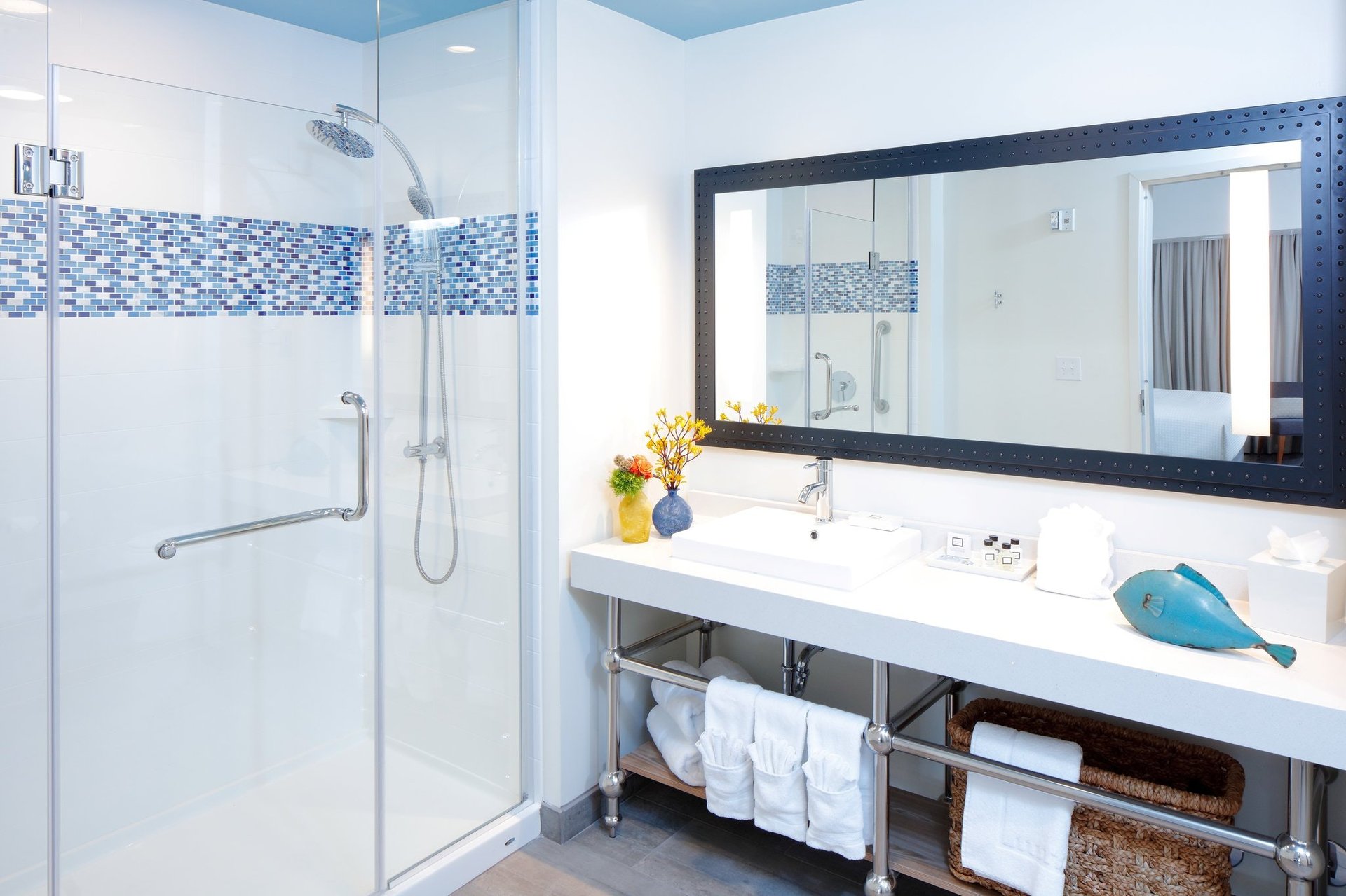 King Suite Bathroom