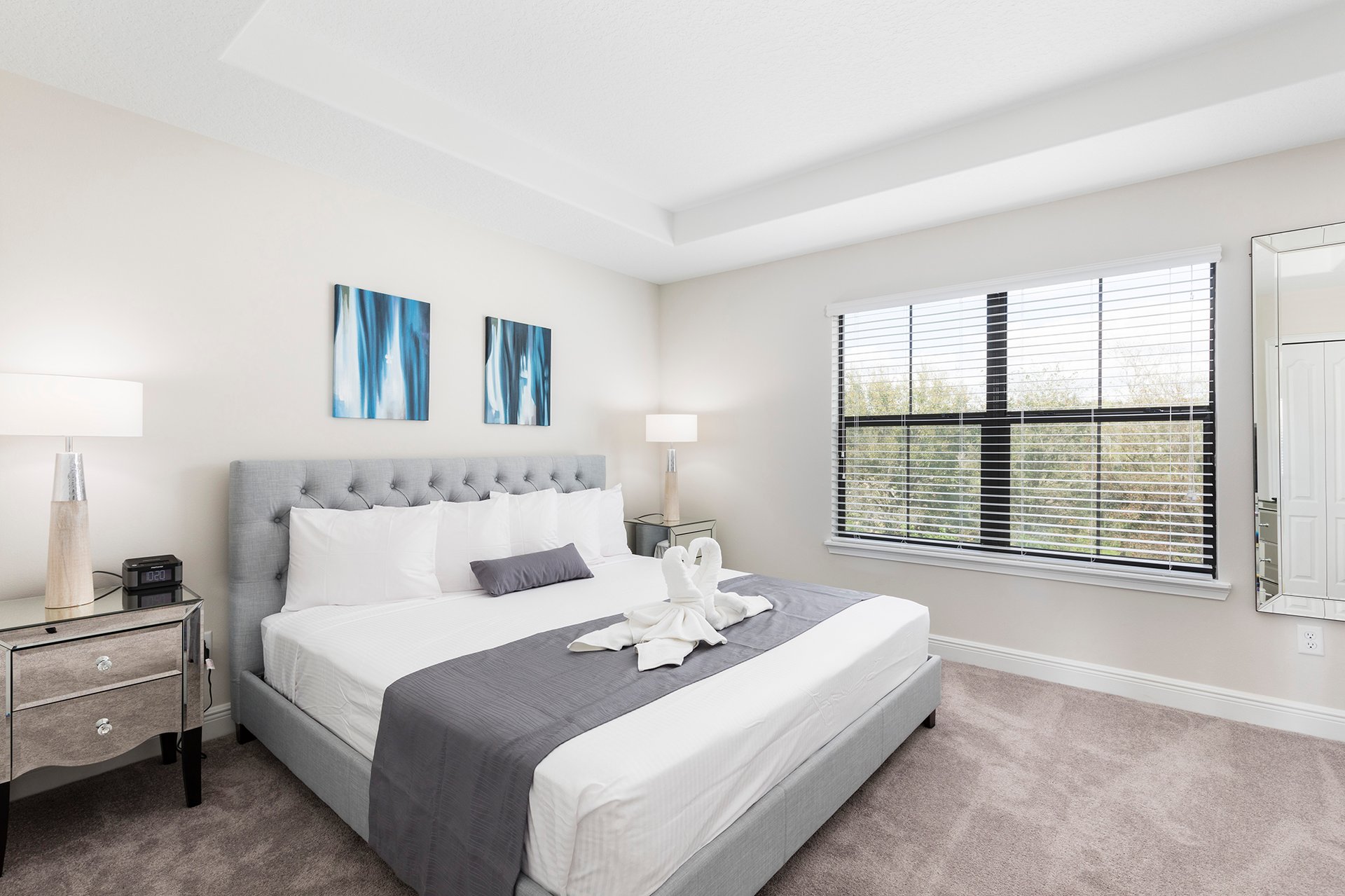 Master Bed Room 1.jpg