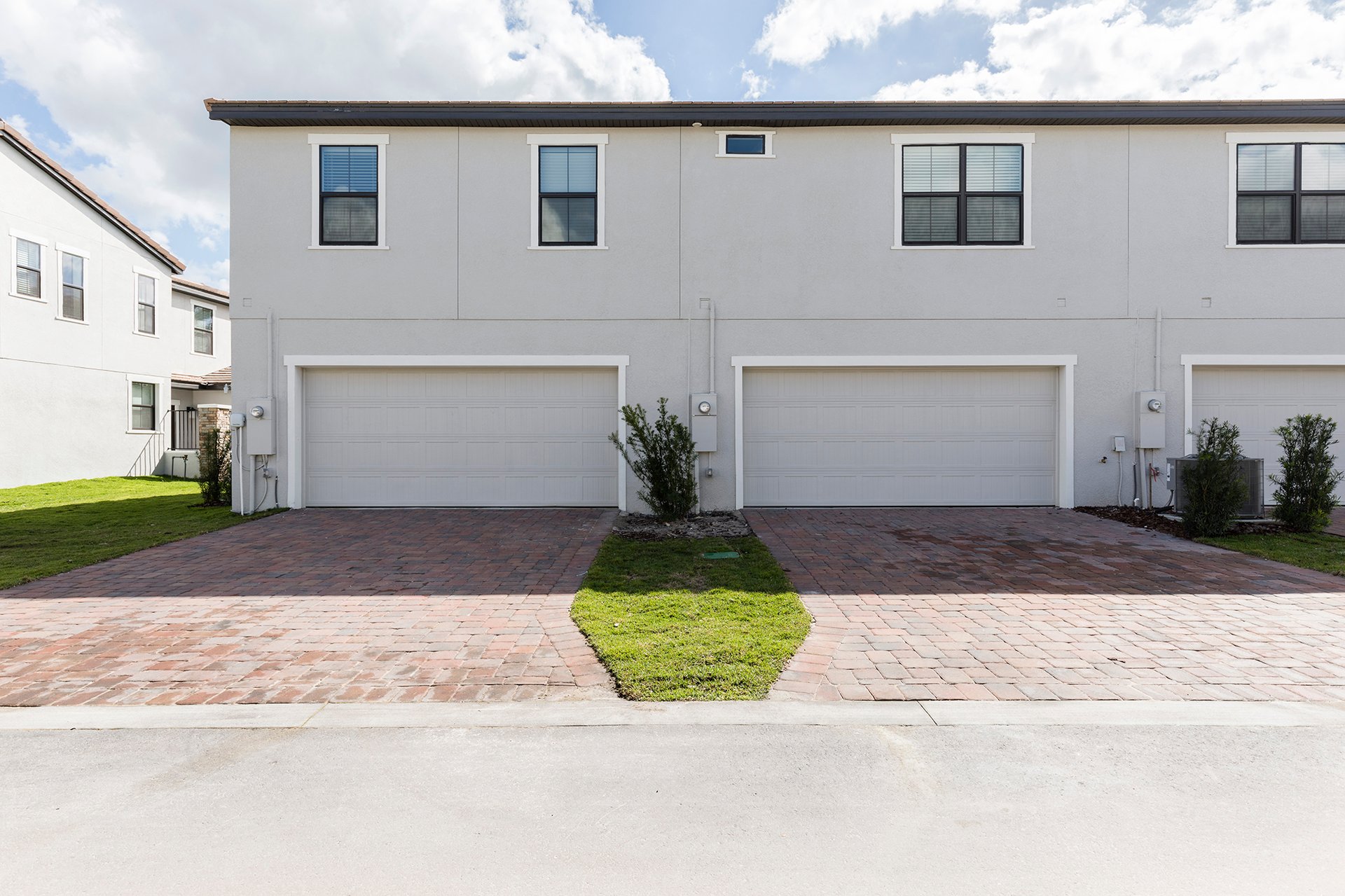 Town Homes Rear.jpg