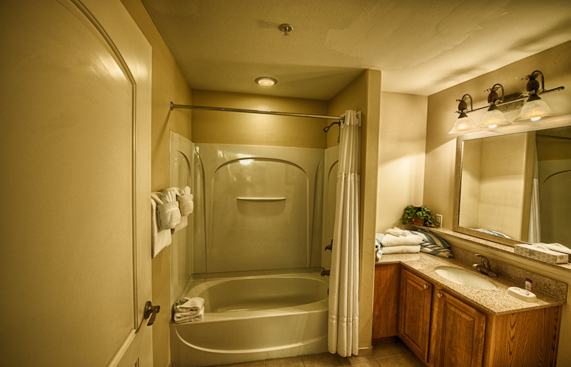 Second Bathroom.jpg