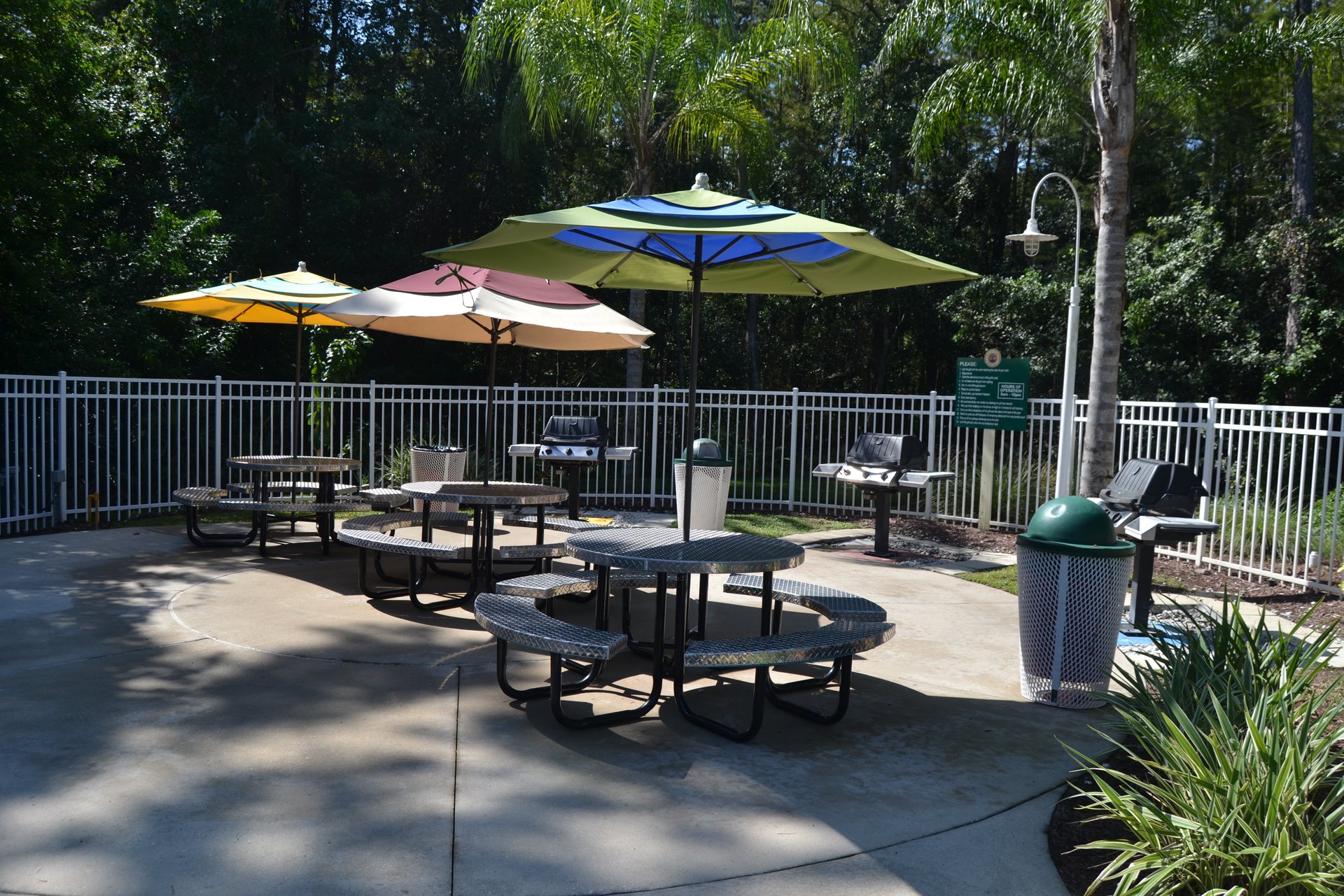 BBQ Area | Hilton Vacation Club Cypress Pointe