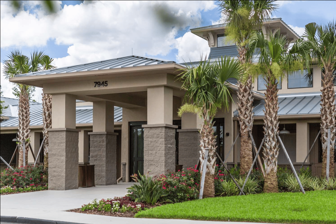Entrance | Hilton Vacation Club Mystic Dunes Orlando
