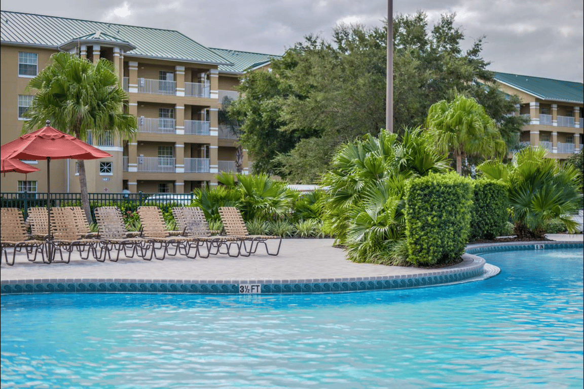 Lounge Chairs | Hilton Vacation Club Mystic Dunes Orlando