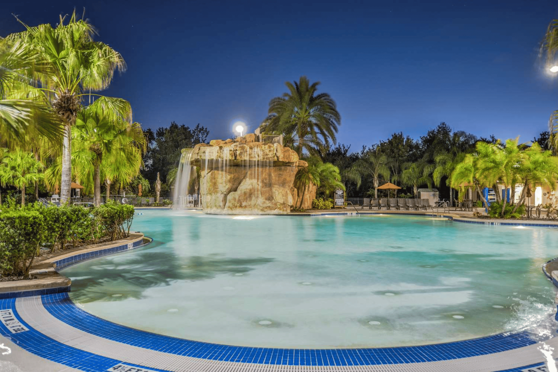 Waterfall | Hilton Vacation Club Mystic Dunes Orlando