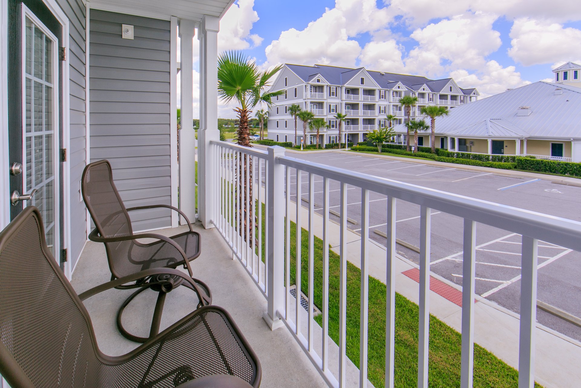 Villa_Balcony.JPG