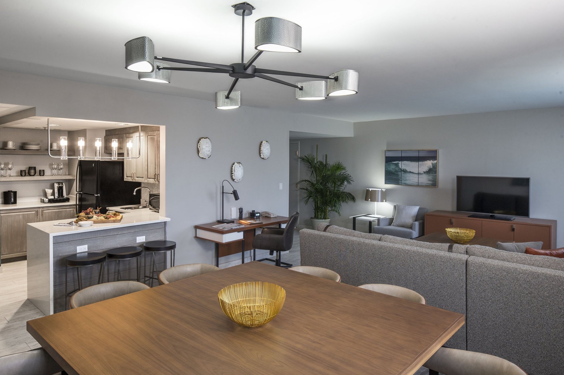 Hospitality Suite Dining Room