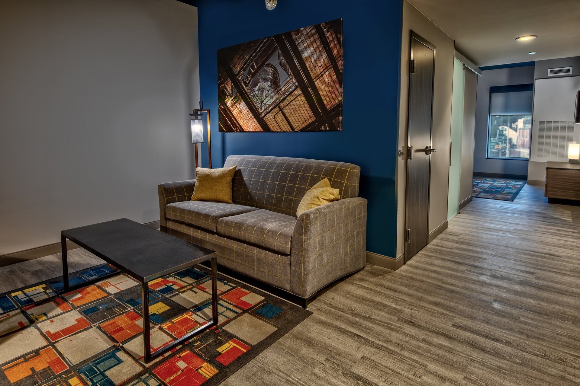 King Suite Living Area