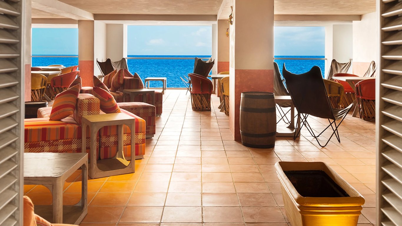 Bar_Tequila_ | Hilton Vallarta Riviera All-Inclusive Resort