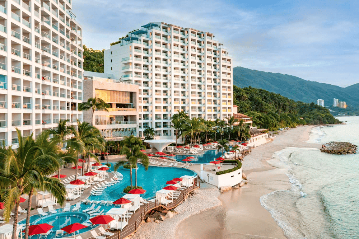 Exterior Pool | Hilton Vallarta Riviera All-Inclusive Resort