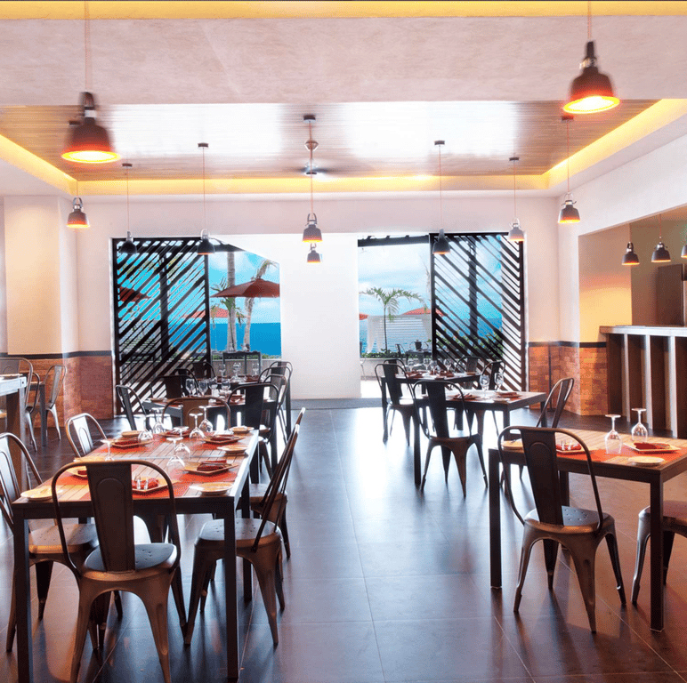 Restaurant | Hilton Vallarta Riviera All-Inclusive Resort