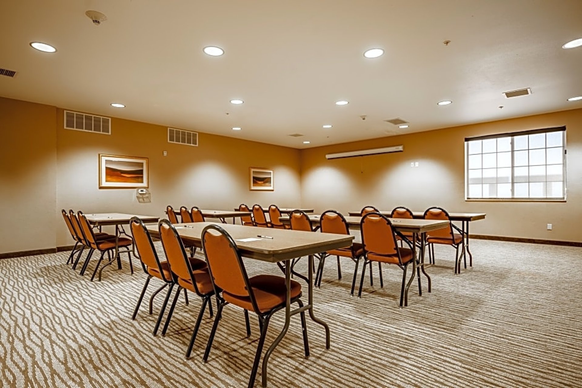 Meeting | Cobblestone Suites - Ripon
