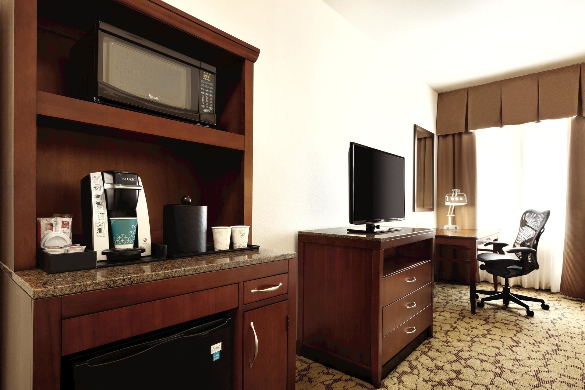 1 King Larger Room
