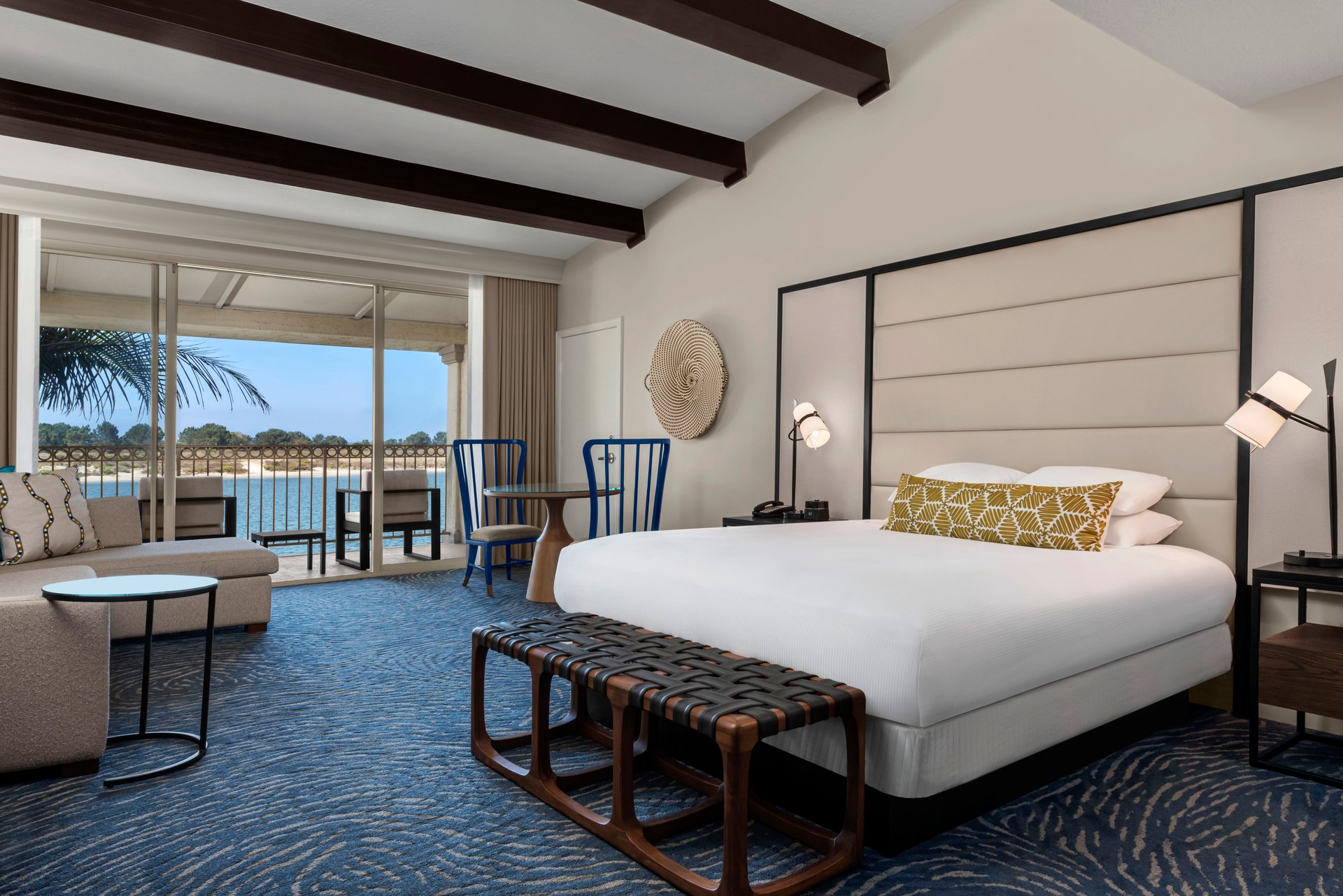 MA_SD_Mission_Bay_RT_Room_225.jpg