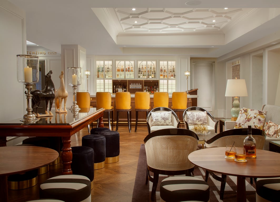 Bar One Point | Claremont Club & Spa, A Fairmont Hotel