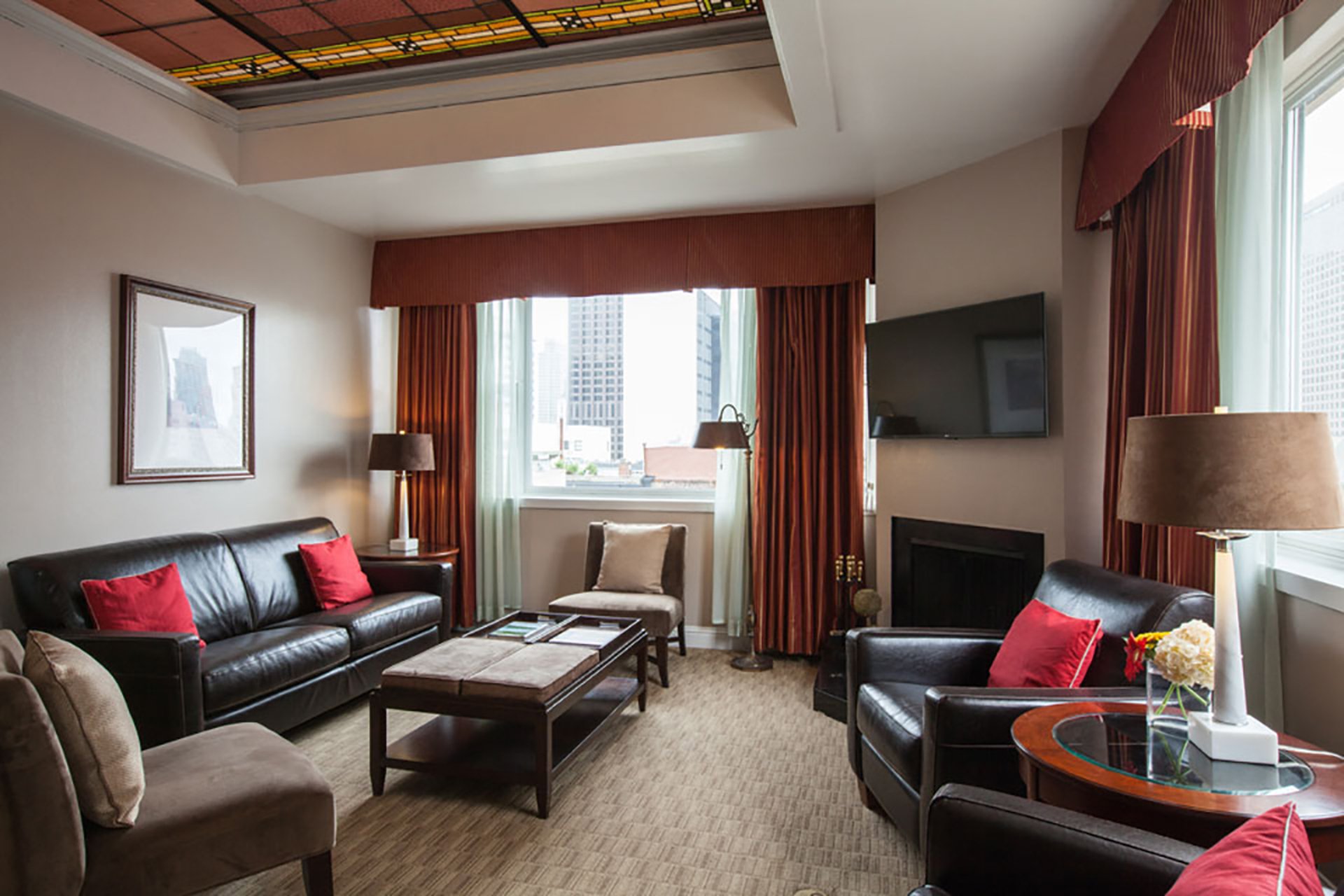 Penthouse- Living Room 3