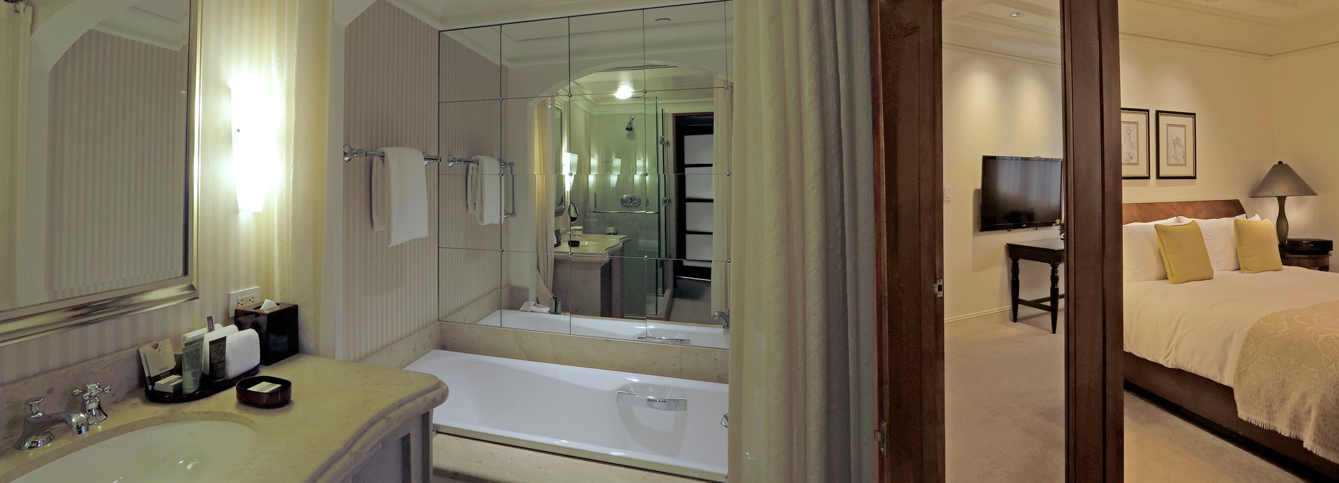 Master Bed Panorama