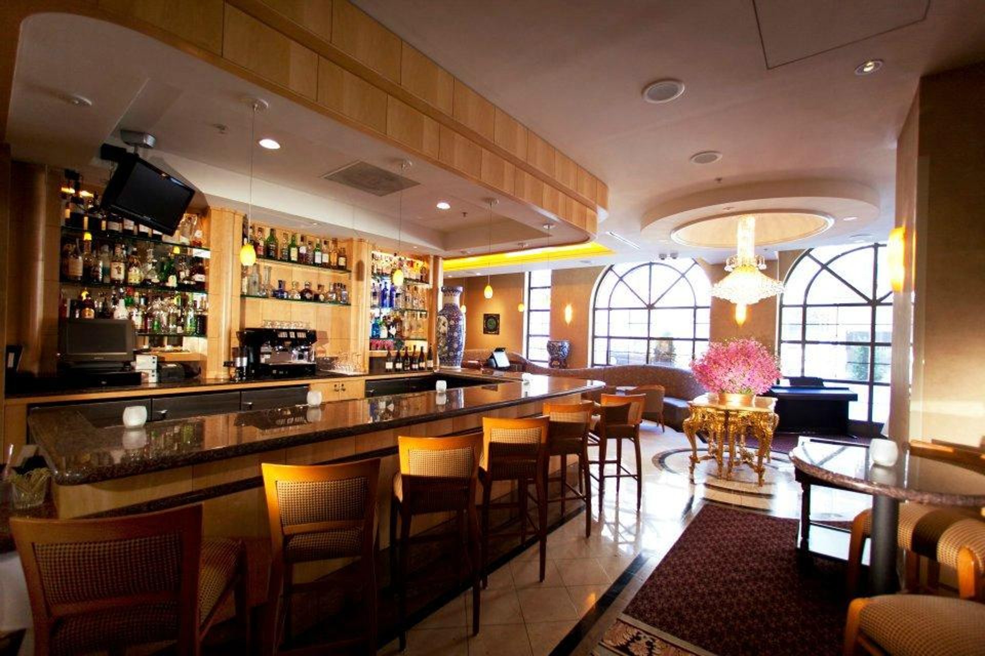 Bar | Orchard Hotel