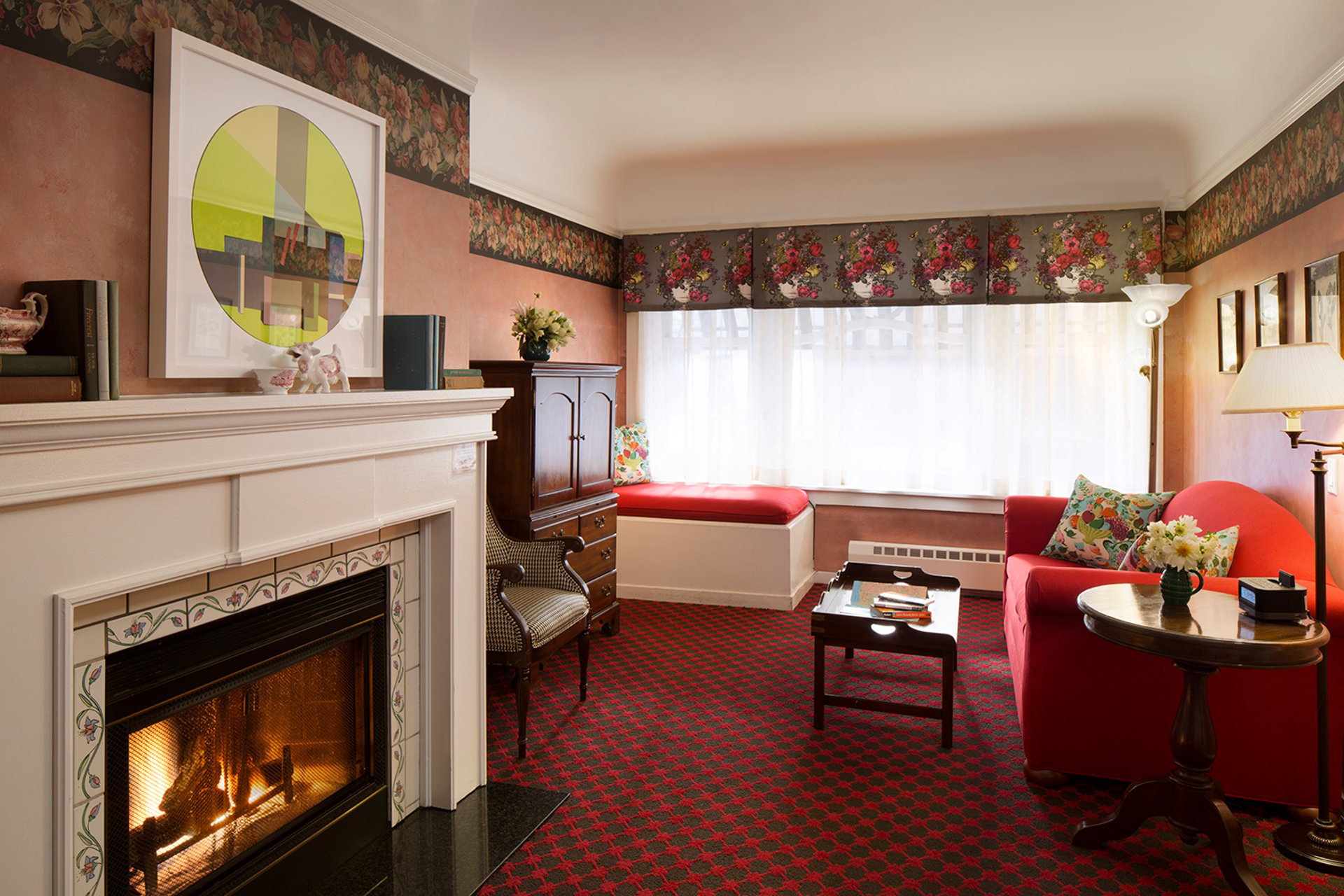 Abbey Suite Parlor