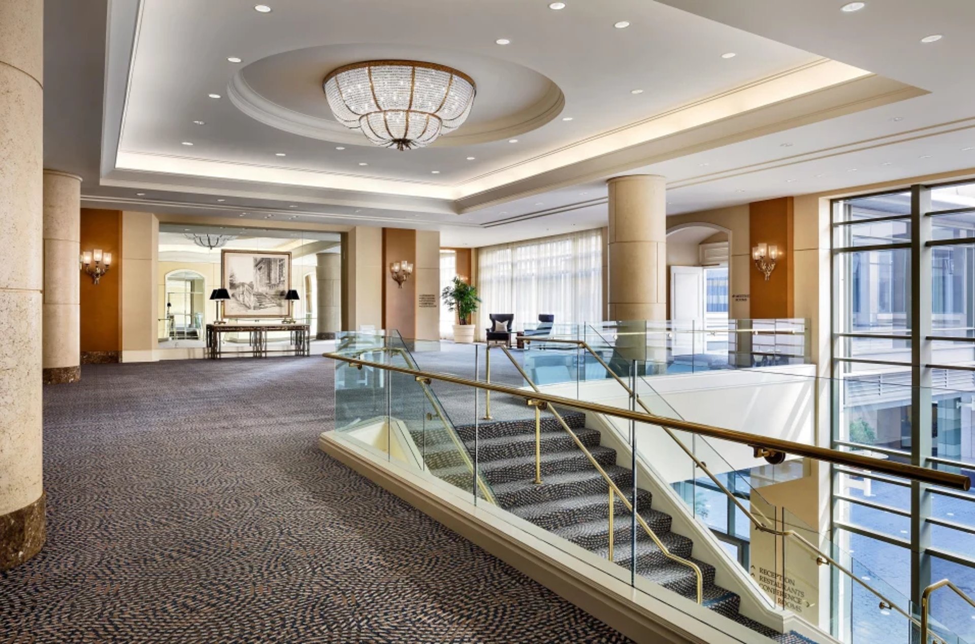 Meetings___South_Tower_Foyer