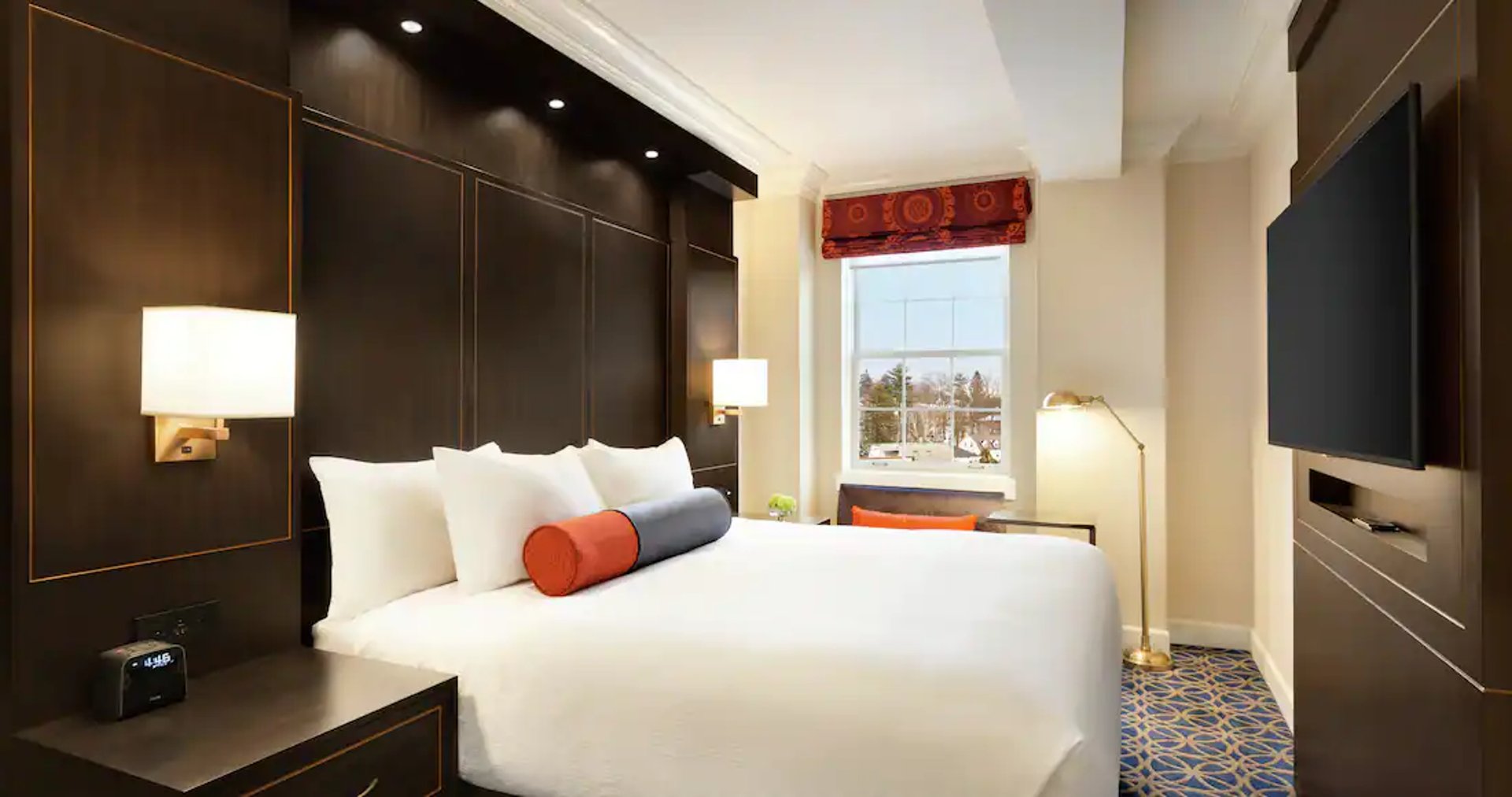 King Bed