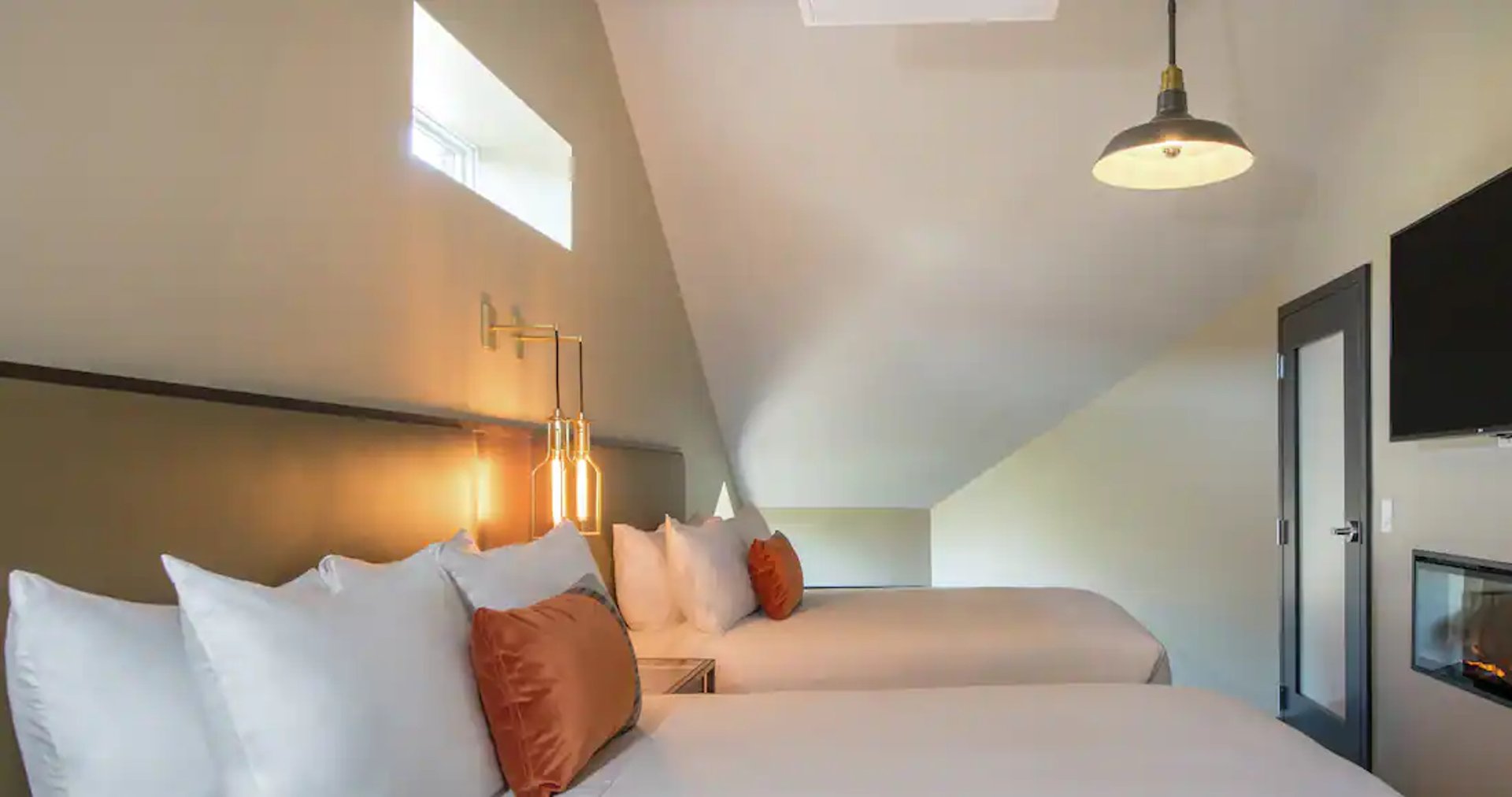 Queen Beds