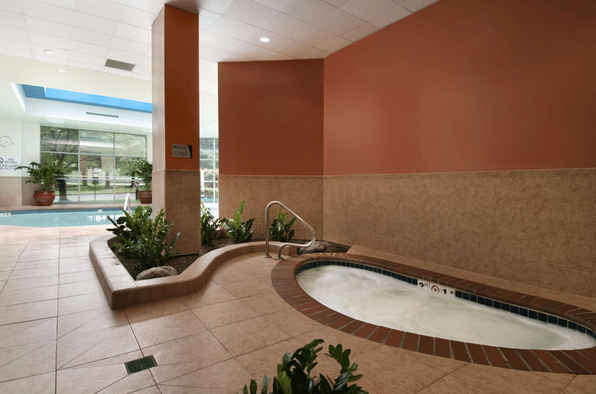 Hot Tub | Embassy Suites by Hilton Seattle Tacoma International Airport
