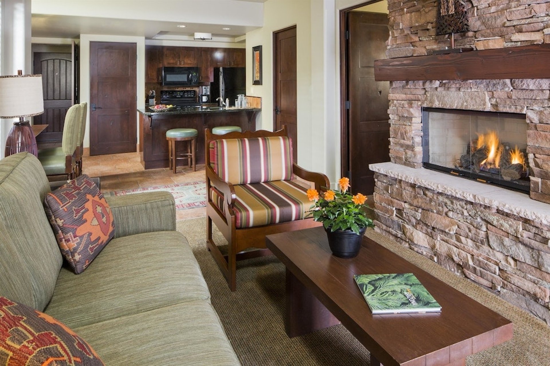 Living room.jpg
