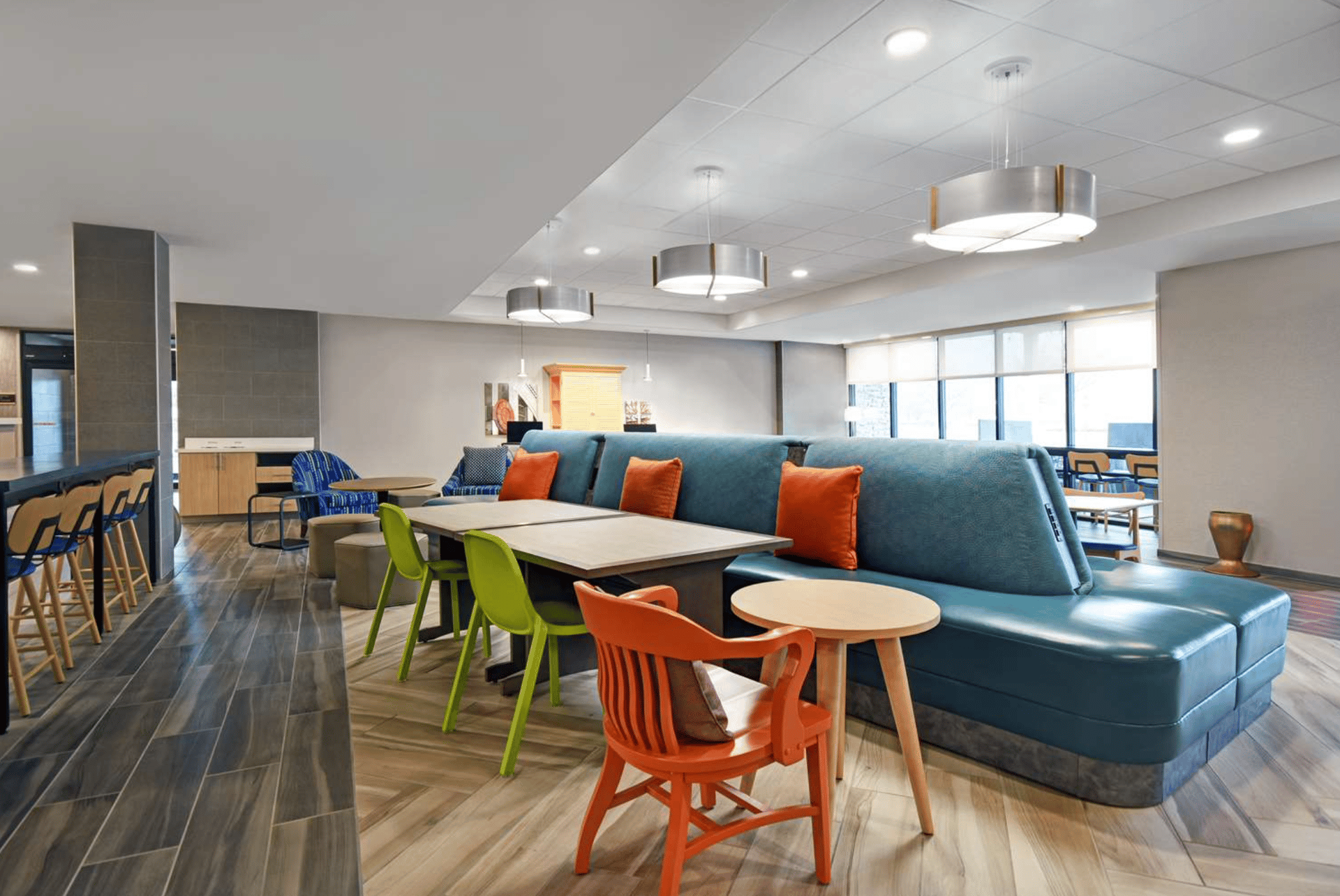 Lobby Seating | Home2 Suites by Hilton Springdale Cincinnati