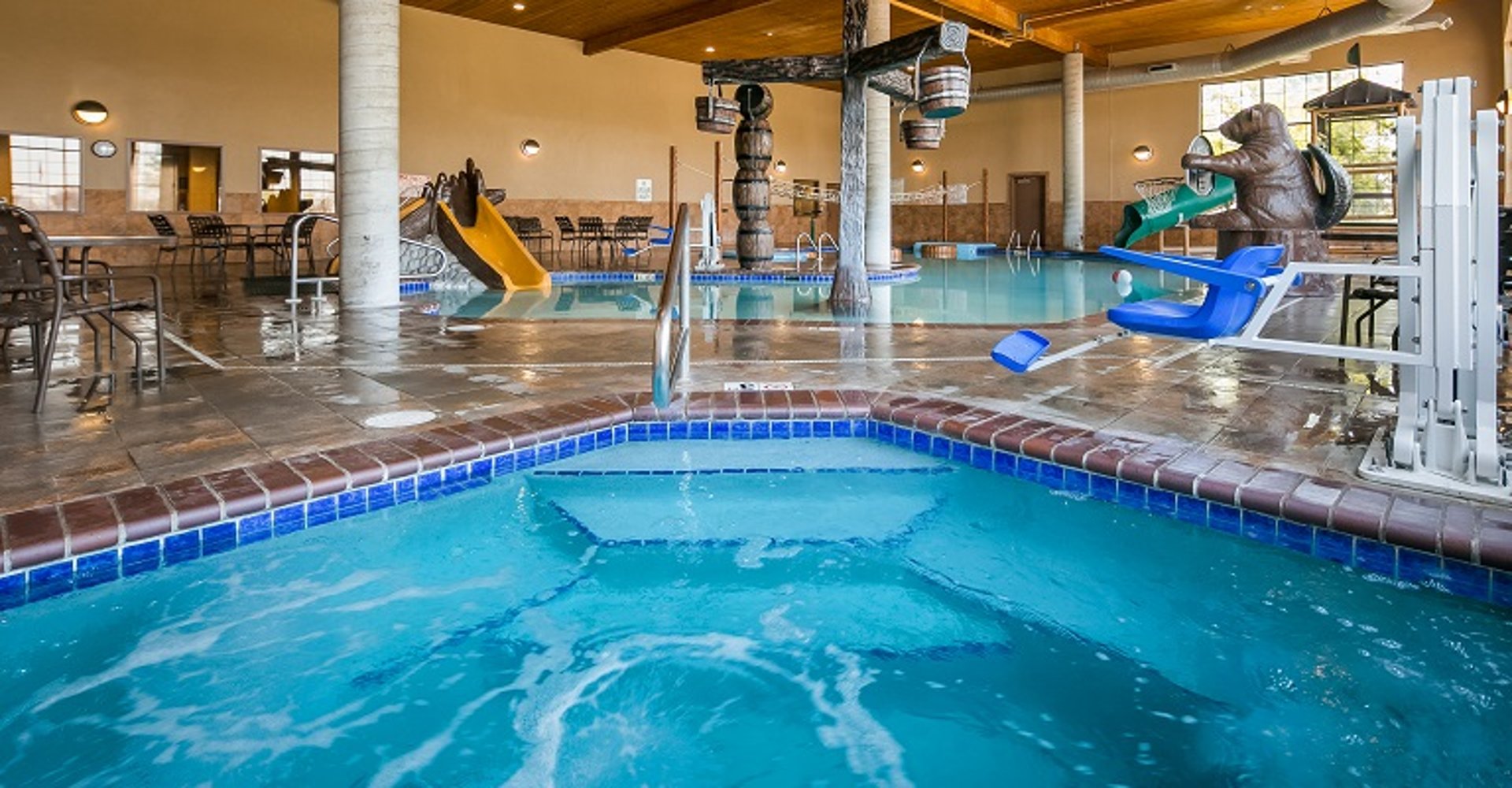 Pool | Best Western Plus Kelly Inn