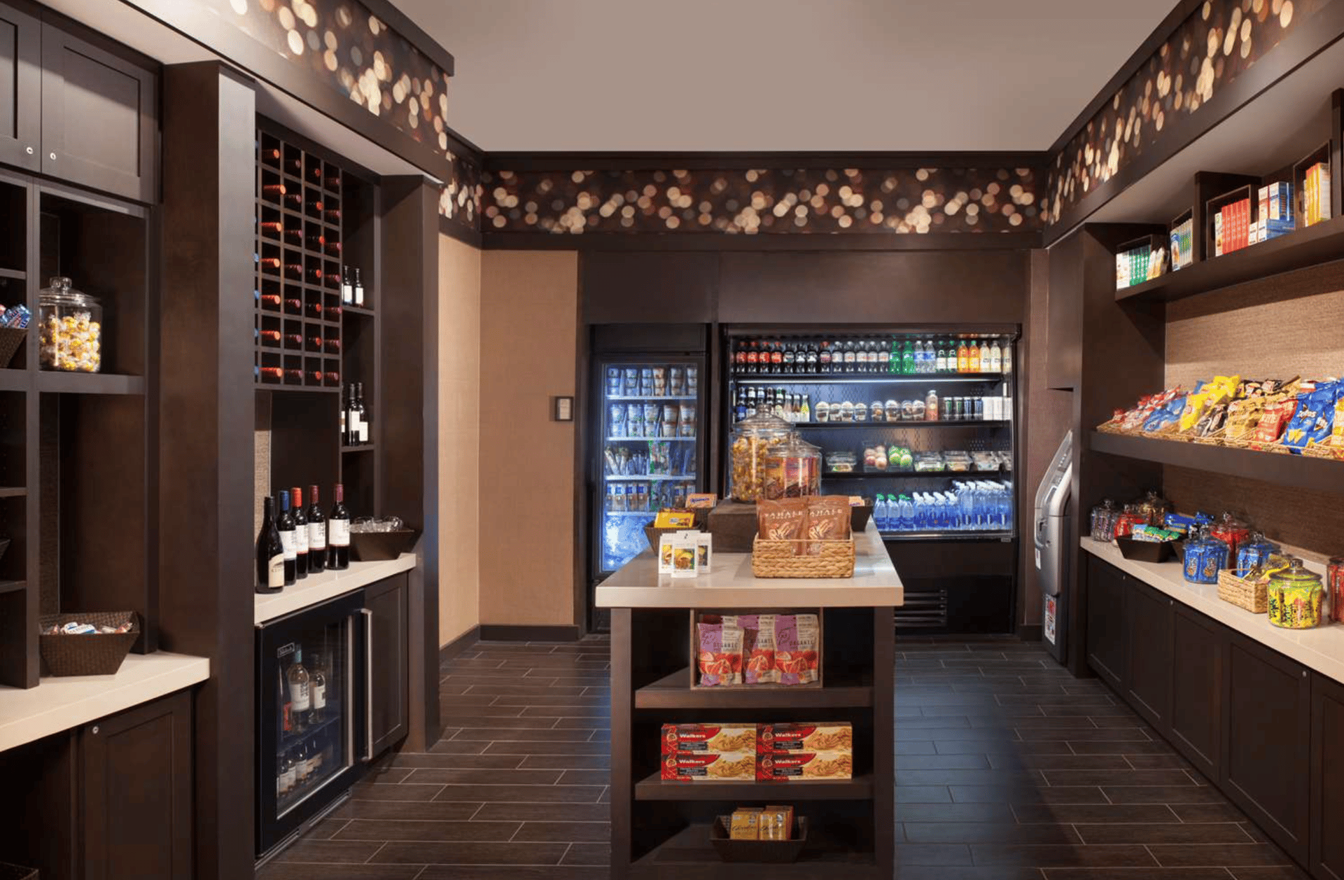 Snack Shop | Hilton St. Petersburg Bayfront