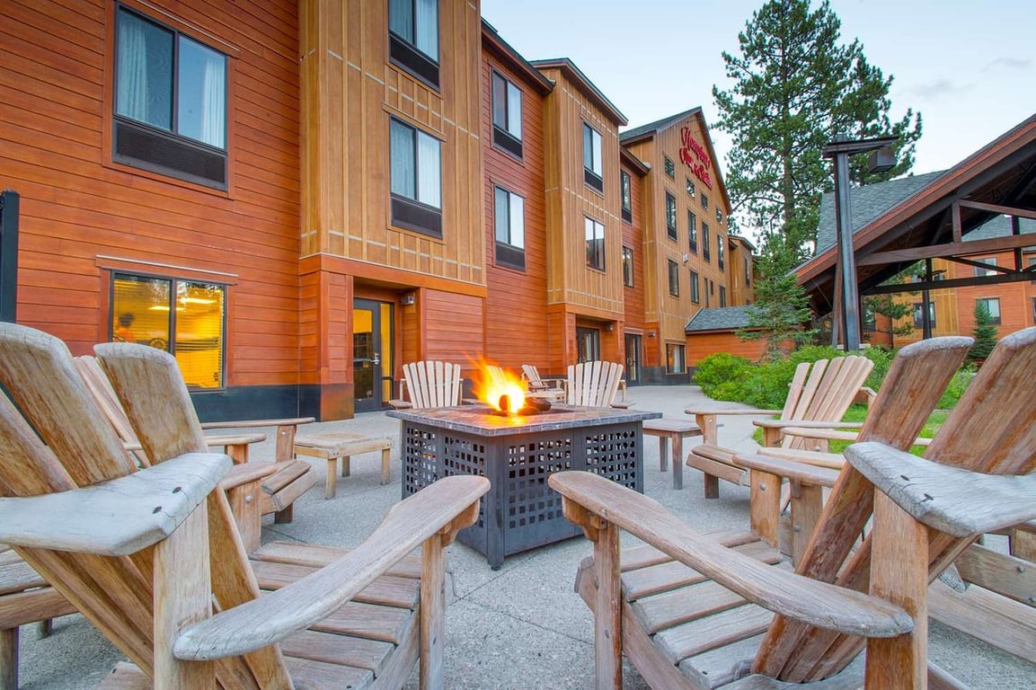 Fire Pit | Hampton Inn & Suites Tahoe-Truckee