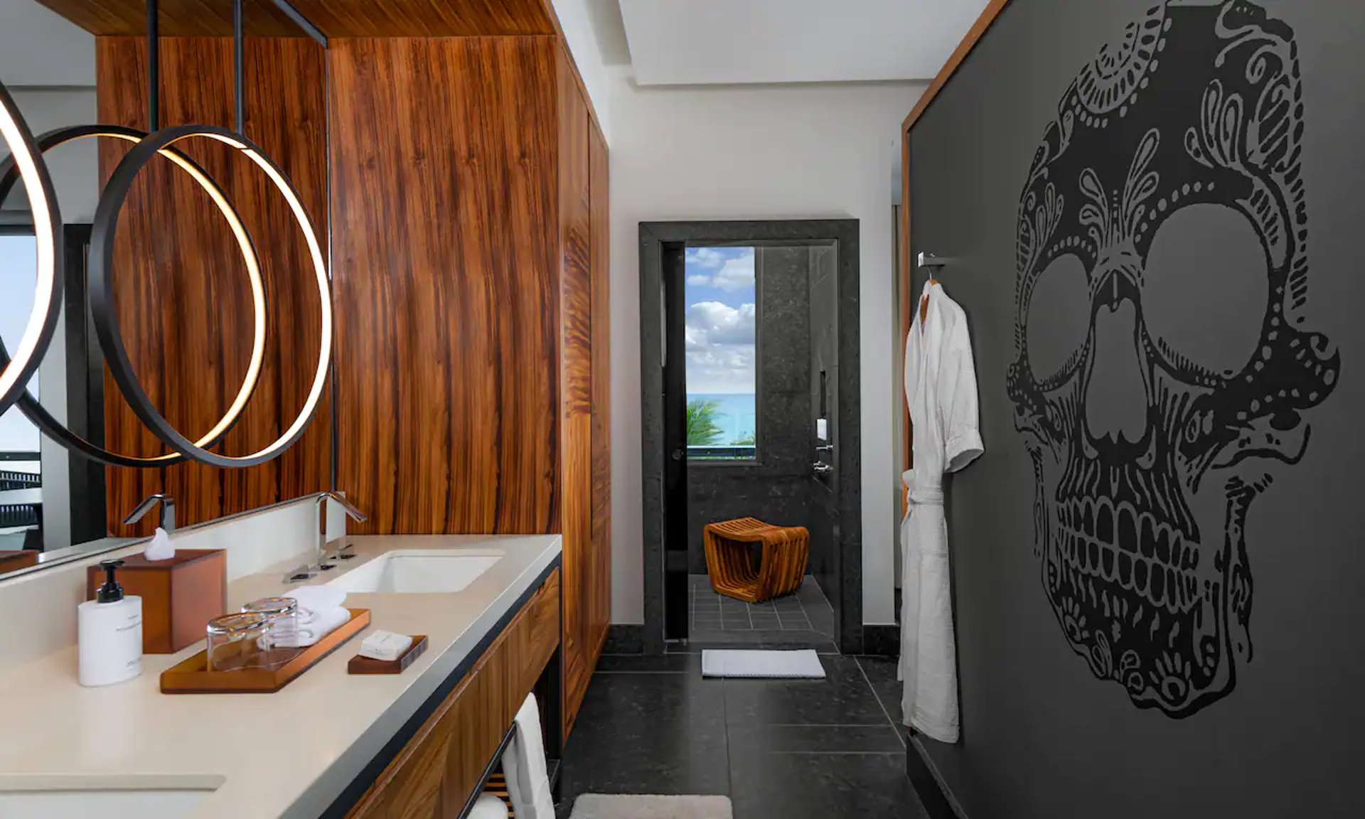 conrad-tulum-bath
