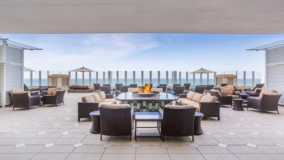 Sundeck | Hilton Vacation Club Oceanaire Virginia Beach
