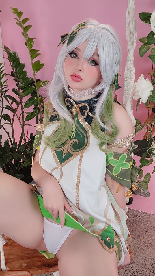 Mikomin - Nahida Selfies