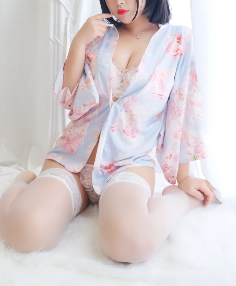 白烨- - 花与酒与少女
