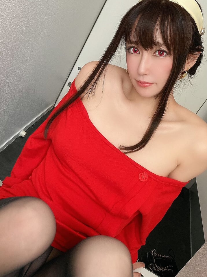 [林檎蜜纪] スパイファ●リー、すけべすぎるヨルさん私服でテカテカ (with mov)