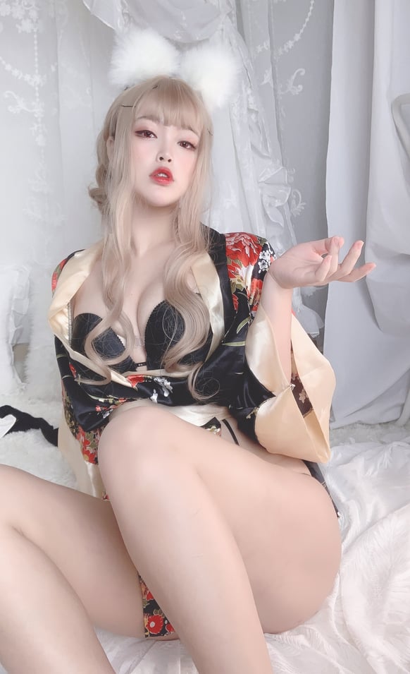 白烨- - 狐仙女友