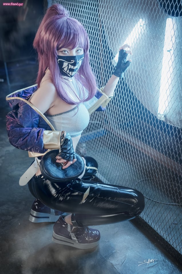 [SAINT Photolife] Yuna (윤아) - Yuna\\\'s Cos Vol.04 KDA Akali & Nier Automata 2B