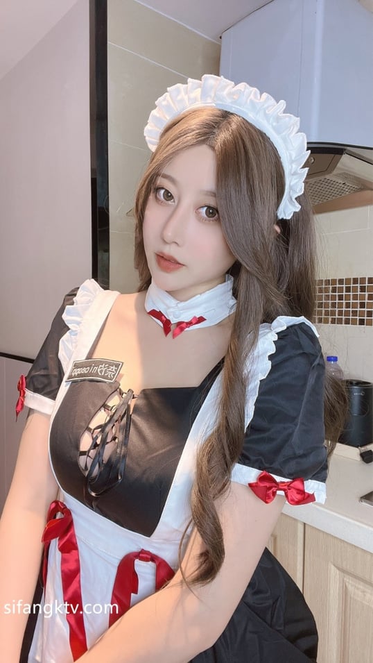 奈汐——35号自拍本 奶鲜女仆