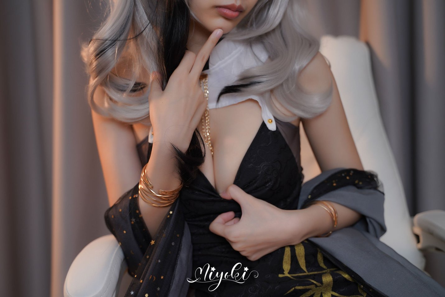 铃木美咲-明日方舟食铁兽[34P]