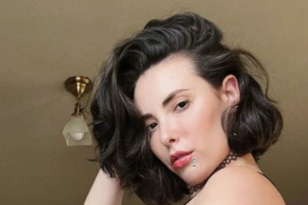 【PC/汉化/真人/SLG游戏/9.66G】妻子的电话 (A Wife’s Phone) Ver0.8.7 汉化版+真人SLG游戏+9.66G-中文绅士游戏下载,黄游,色情手机游戏,绅士漫画,里番