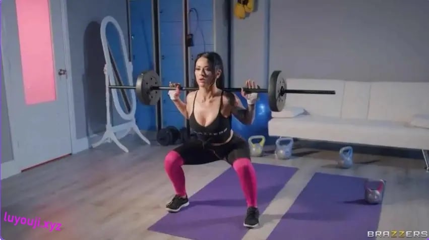 【PC/安卓/AI汉化/真人/SLG游戏/1.75G】湾景镇往事 Ver0.1 AI汉化版+PC+安卓+真人SLG游戏+1.75G-中文绅士游戏下载,黄游,色情手机游戏,绅士漫画,里番