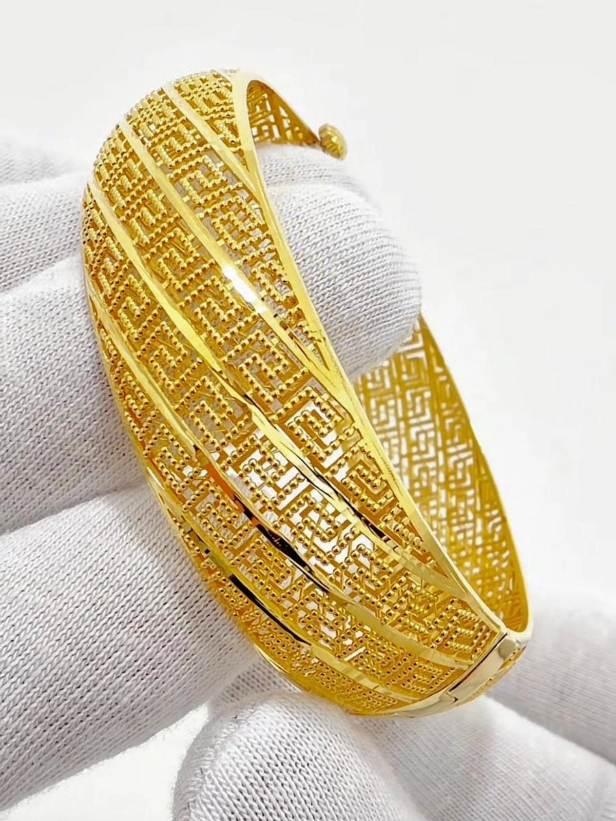 Grek Miras Altın Kelepçe