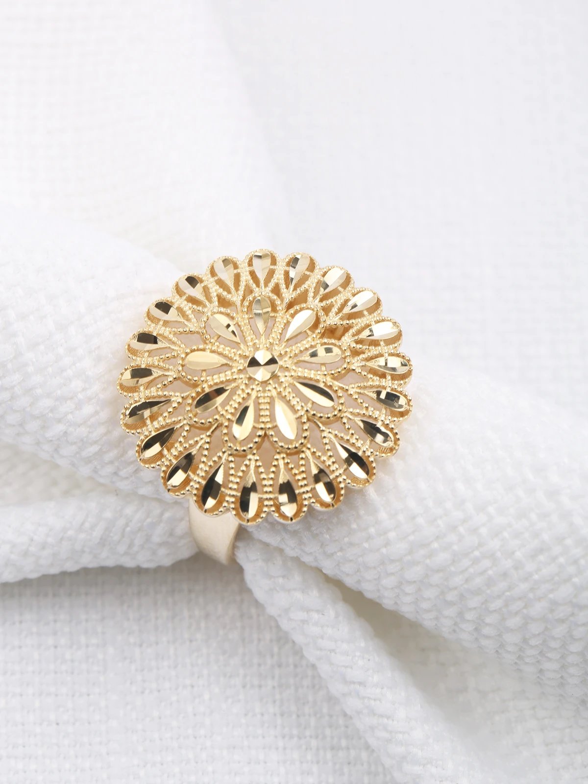 Hasat Altın Yüzük