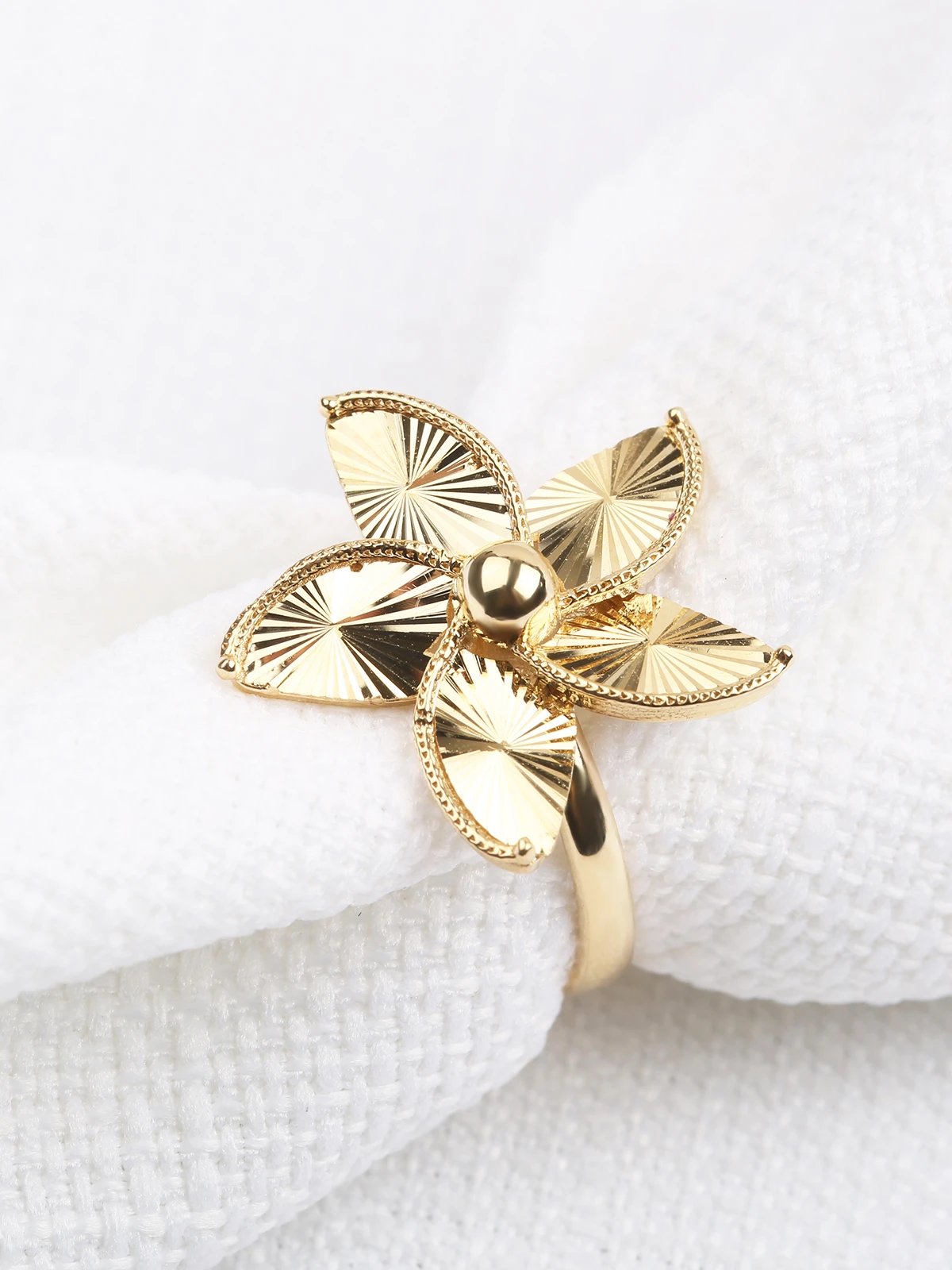 Dönence Altın Yüzük