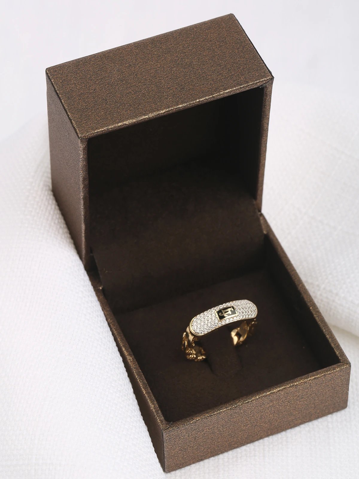 LJ Taşlı Gurmet Altın Yüzük